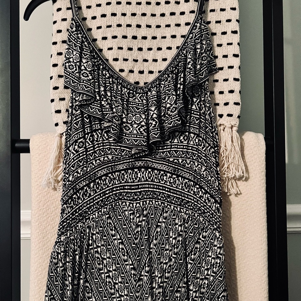 Express aztec print high low knit dress size small